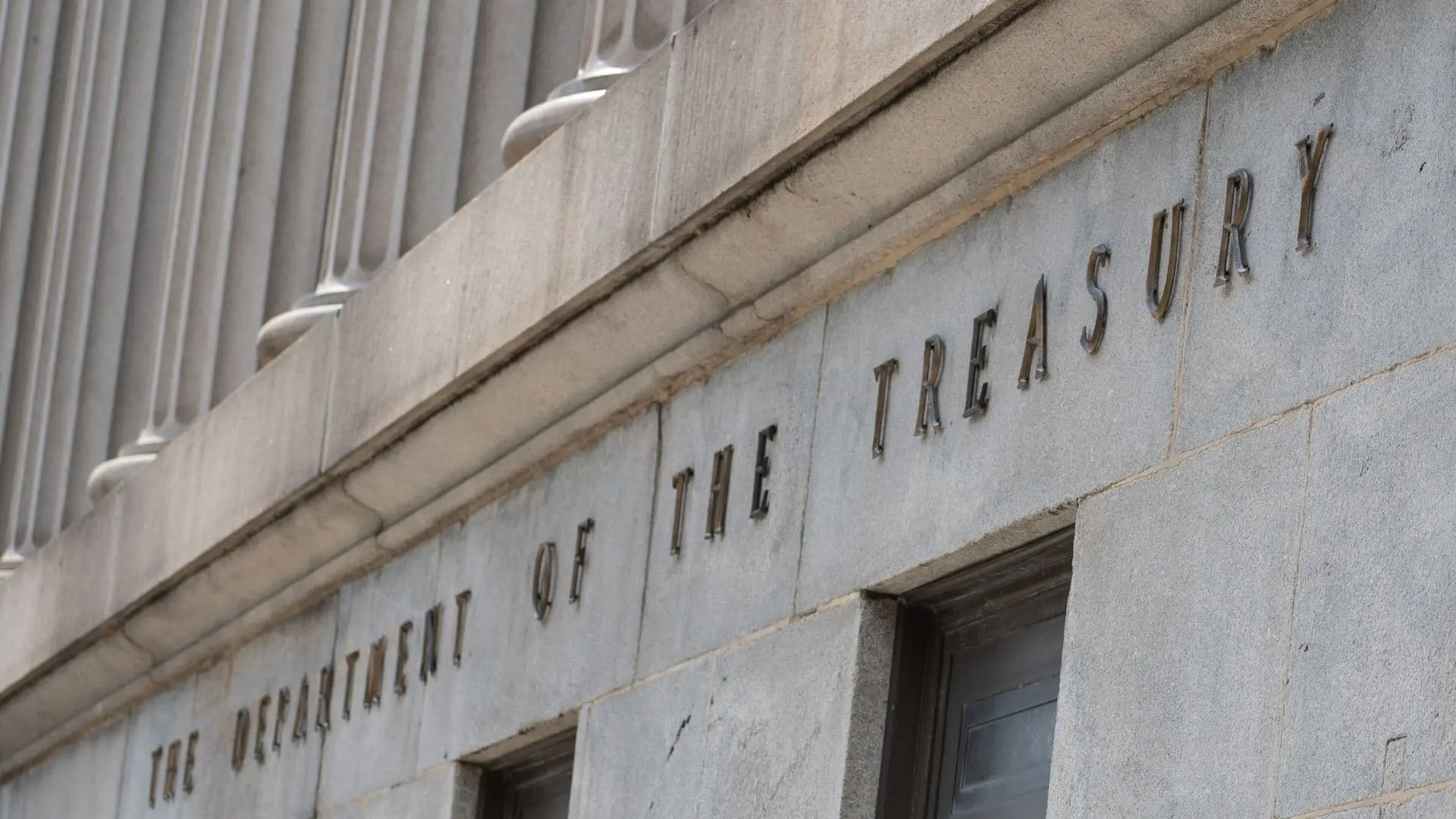 An image of the Department of Treasury Building