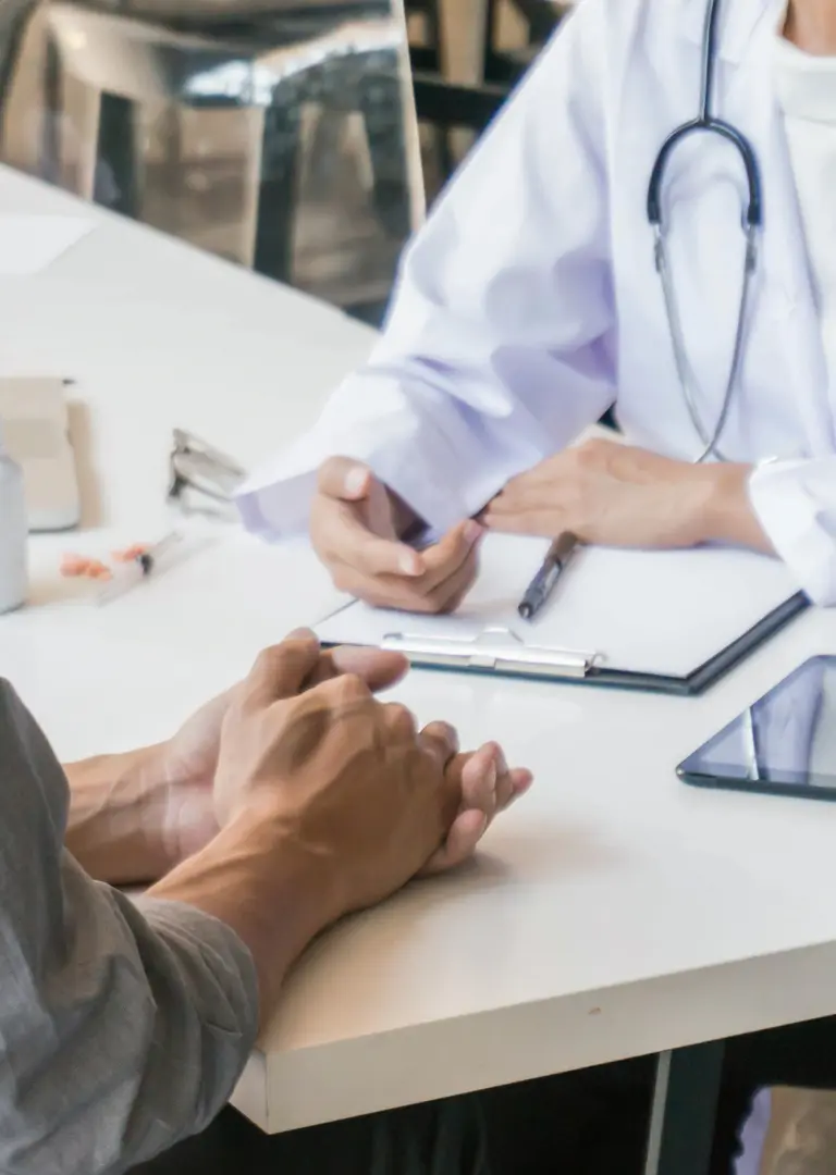 An image of a doctor meeting with a patient going over advanced directives in FLorida.